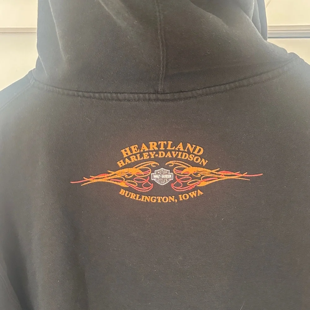 Harley-Davidson Black Zip-Up with Orange Eagle Design - Picture 5 of 7